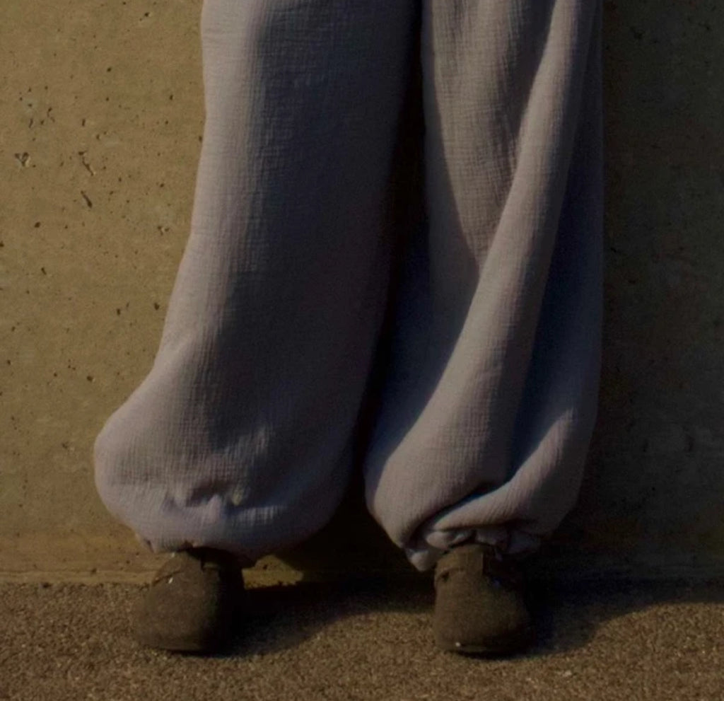 HOMEBODY LOW RISE PANTS - GREY